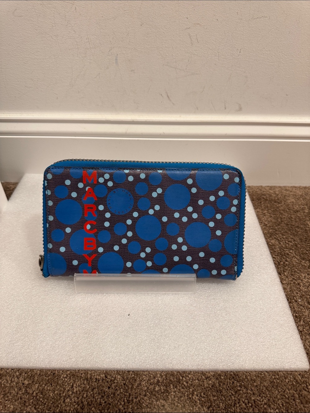 Marc by Marc Jacobs Blue Polka Dot Zip Wallet organizer